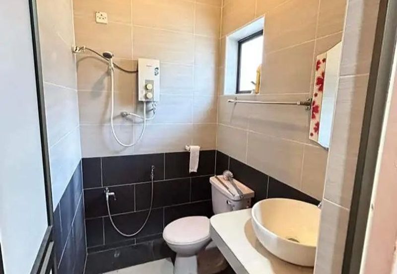 Ipoh Town Menglembu Meru Jelapang Fully Renovated 1.5 Storey Bungalow 