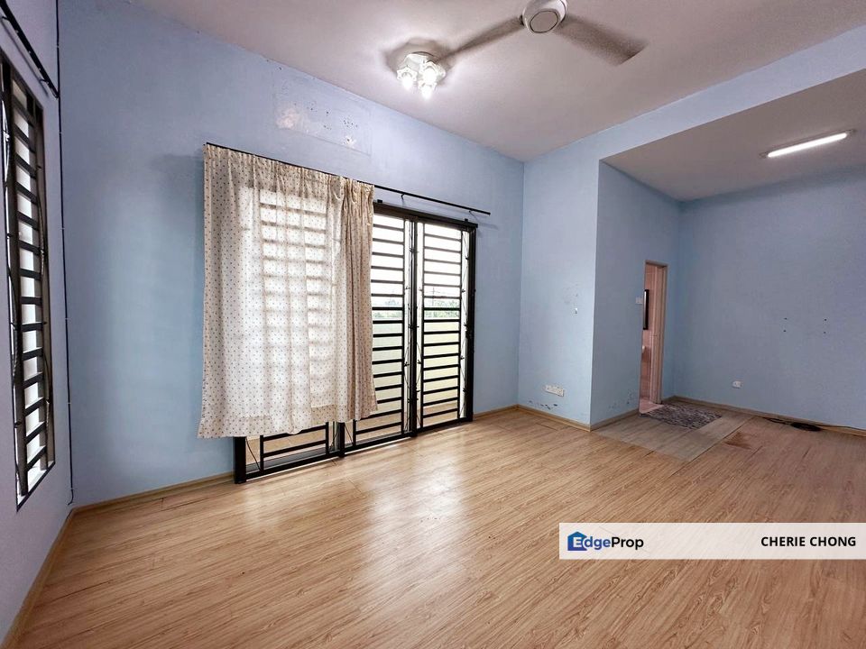 Lahat Mines Good Condition Double Storey Semi-D House , Perak, Lahat