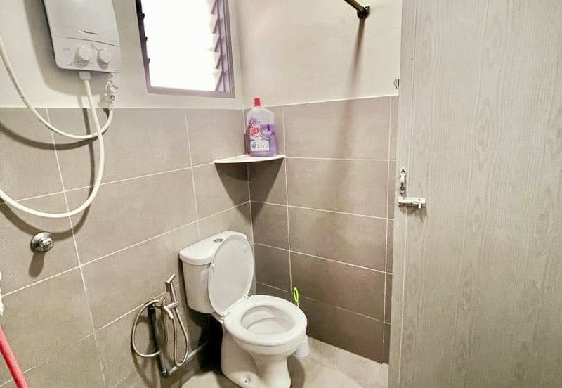 Bercham Nice Double Storey Terrace House For Rent 