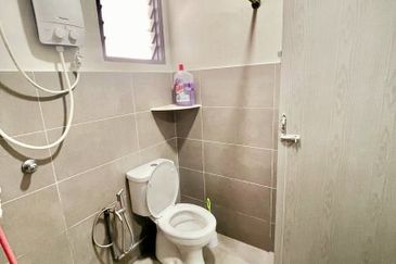 Bercham Nice Double Storey Terrace House For Rent 