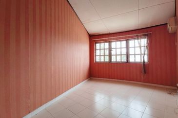 Greentown Double Storey Bungalow Corner Unit For Sale 