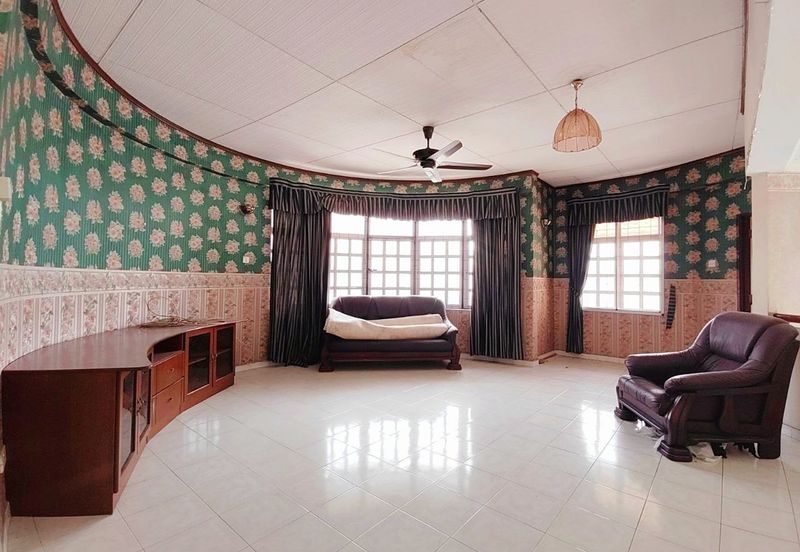 Greentown Double Storey Bungalow Corner Unit For Sale 