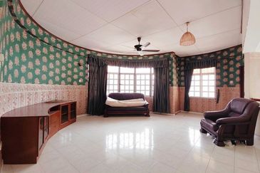 Greentown Double Storey Bungalow Corner Unit For Sale 