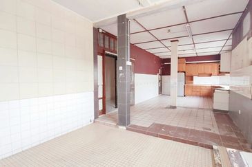 Greentown Double Storey Bungalow Corner Unit For Sale 