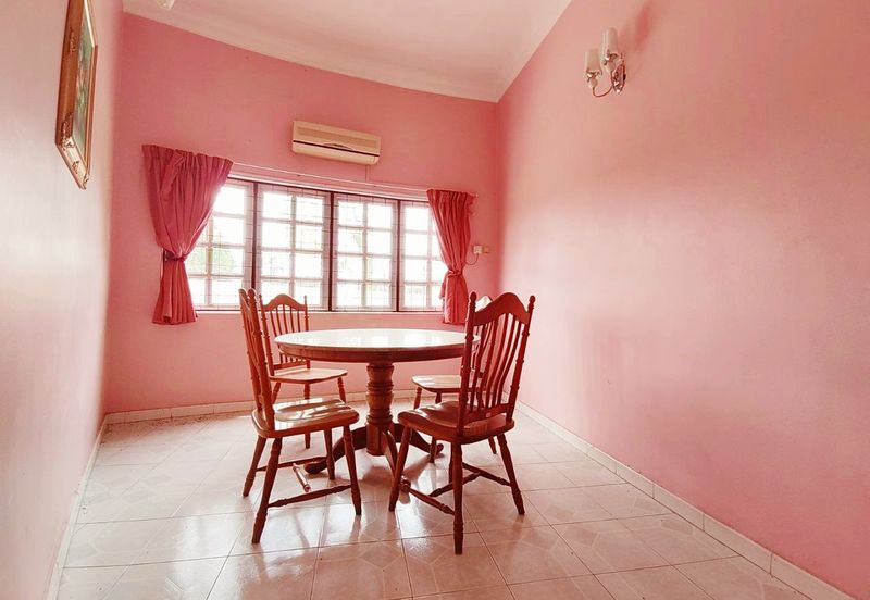 Greentown Double Storey Bungalow Corner Unit For Sale 