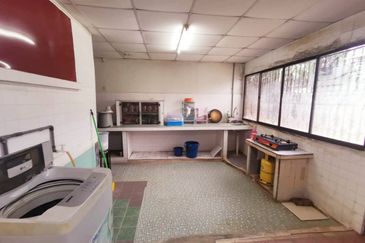 Lahat Single Storey Terrace House For Sale 