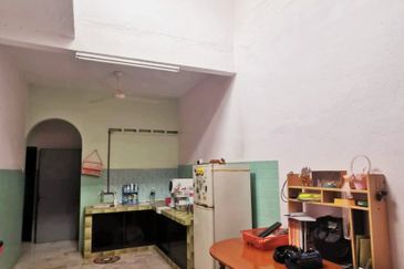 Lahat Single Storey Terrace House For Sale 