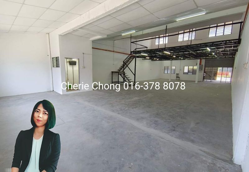 Pengkalan 1 1.5 Storey Terrace Factory For Rent 
