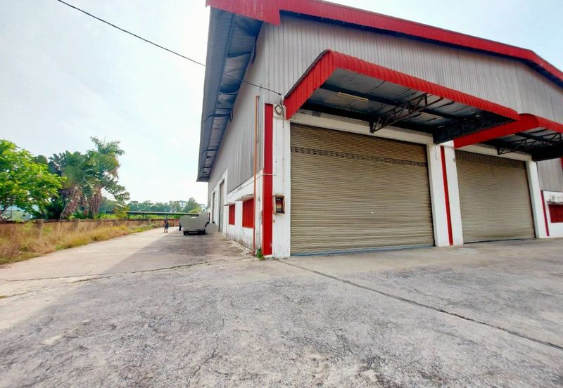 Bercham Semi-D/Warehouse For Rent 