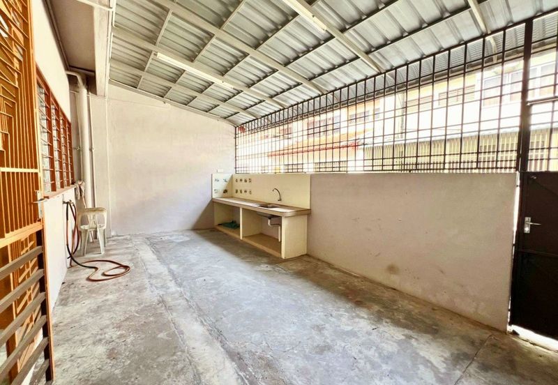 Gunung Rapat, Ampang Superlink Double Storey Terrace House For Sale 