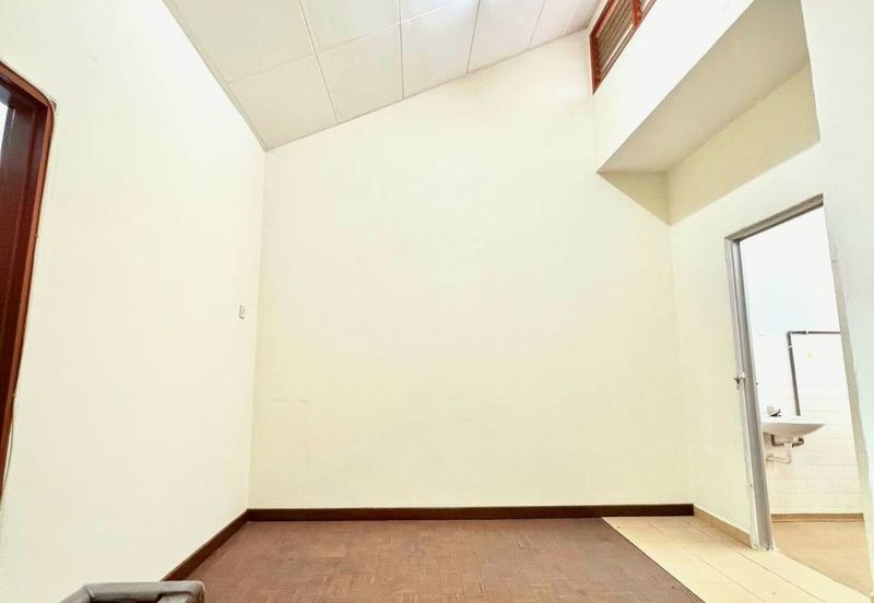 Gunung Rapat, Ampang Superlink Double Storey Terrace House For Sale 