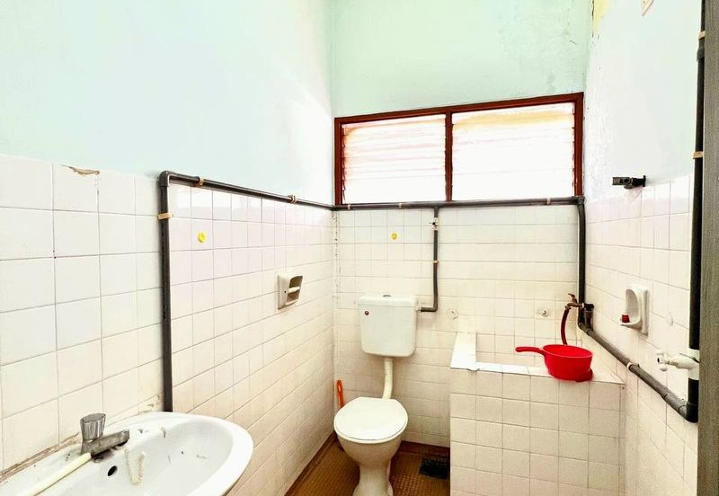 Gunung Rapat, Ampang Superlink Double Storey Terrace House For Sale 