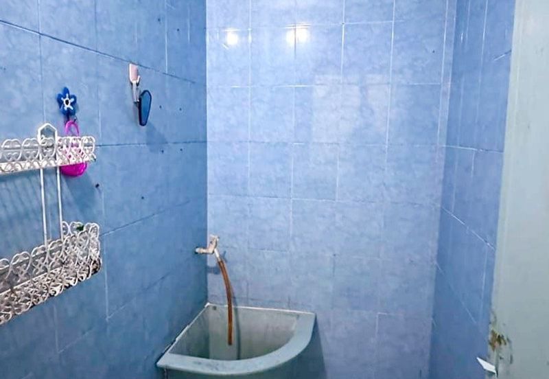 Taman Mas, Falim 1.5 Storey Terrace House For Sale 