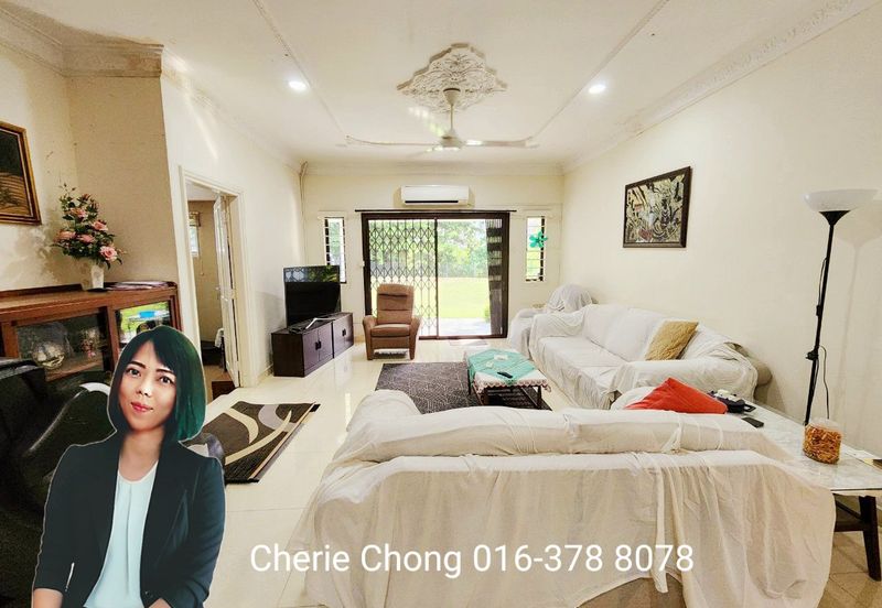 Fair Park Single Storey Bungalow With Huge Land For Sale