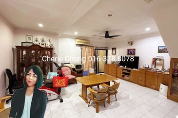 First Garden, Menglembu Double Storey Terrace House For Sale 