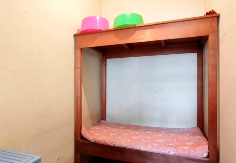 Canning Garden Single Storey Bungalow Corner Unit With Big Land For Sale 