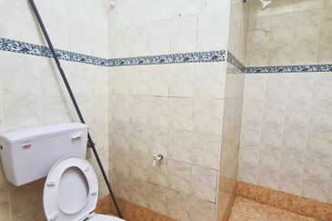 Taman Song Choon Double Storey Terrace House For Sale 