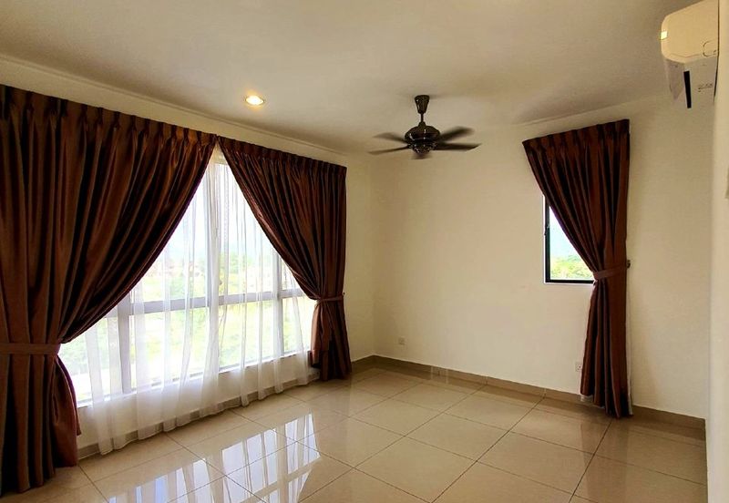 Upper East @ Tiger Lane