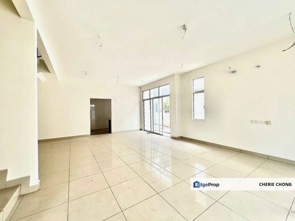 Pine Park, Bandar Baru Sri Klebang Double Storey Semi-D For Sale , Perak, Chemor