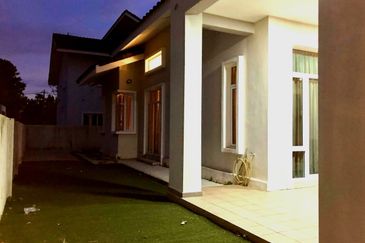 Parklane Residence Sri Klebang Single Storey Bungalow For Sale 