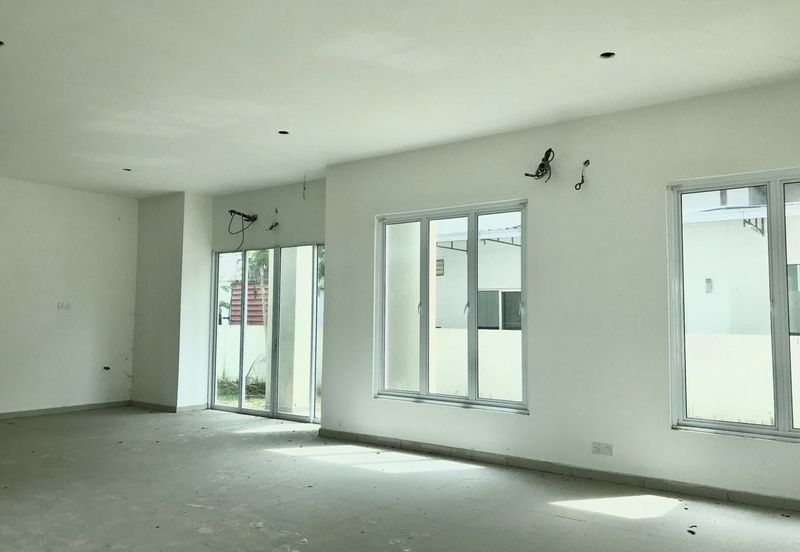 Parklane Residence Sri Klebang Double Storey Bungalow With Huge Land For Sale 