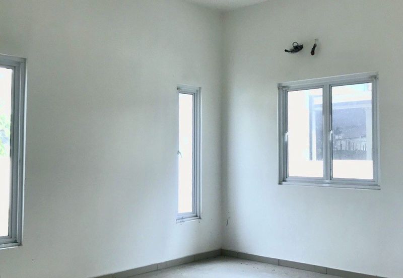 Parklane Residence Sri Klebang Double Storey Bungalow With Huge Land For Sale 