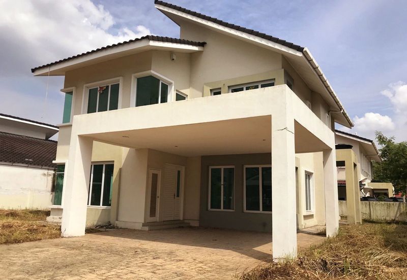 Parklane Residence Sri Klebang Double Storey Bungalow With Huge Land For Sale 