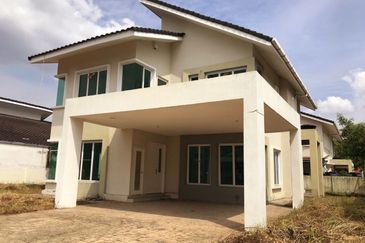 Parklane Residence Sri Klebang Double Storey Bungalow With Huge Land For Sale 