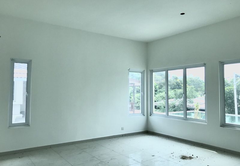 Parklane Residence Sri Klebang Double Storey Bungalow With Huge Land For Sale 