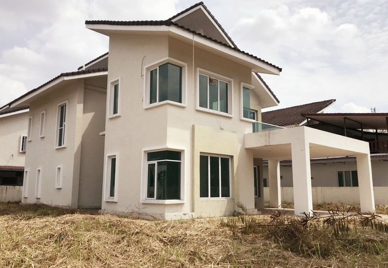 Parklane Residence Sri Klebang Double Storey Bungalow With Huge Land For Sale 