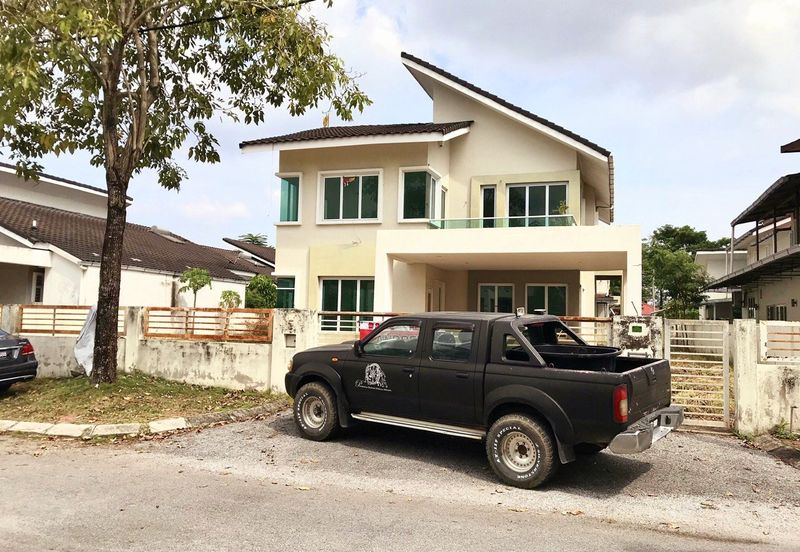 Parklane Residence Sri Klebang Double Storey Bungalow With Huge Land For Sale 