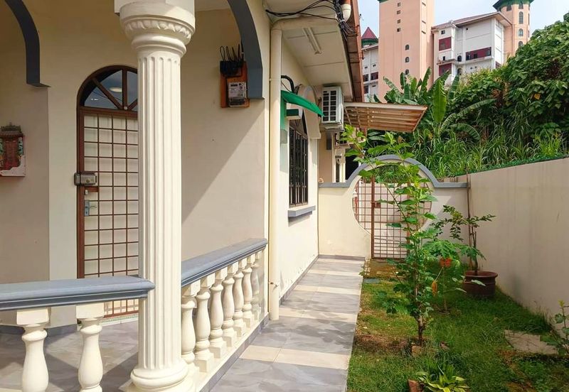 Berham Single Storey Bungalow For Sale 