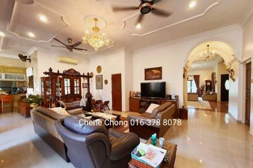 Tigerlane Prestige, Luxury Double Storey Bungalow With Big Land For Sale 