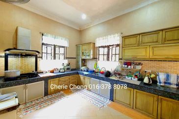 Tigerlane Prestige, Luxury Double Storey Bungalow With Big Land For Sale 