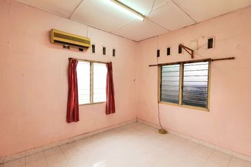 TAMAN HILLVIEW, IPOH