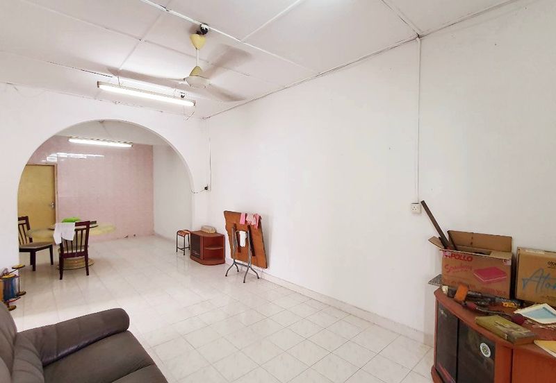 TAMAN HILLVIEW, IPOH