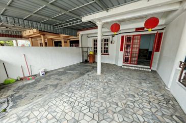 TAMAN MENGLEMBU BERLIAN