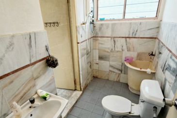 TAMAN MENGLEMBU BERLIAN