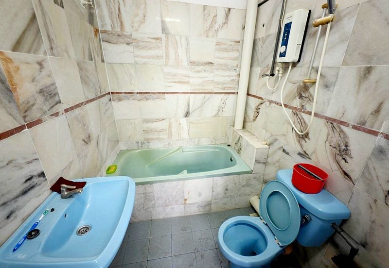 TAMAN MENGLEMBU BERLIAN