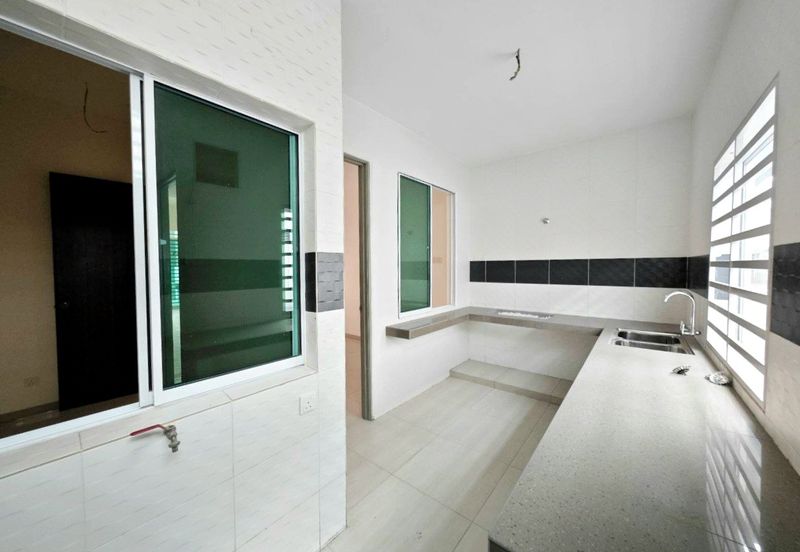 Tambun Le Greene Double Storey Terrace House With Balcony 