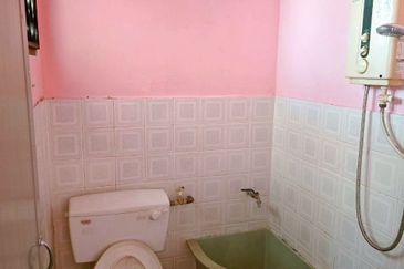 Kuala Kangsar Taman Bunga Raya Spacious Single Storey Corner House Near Town