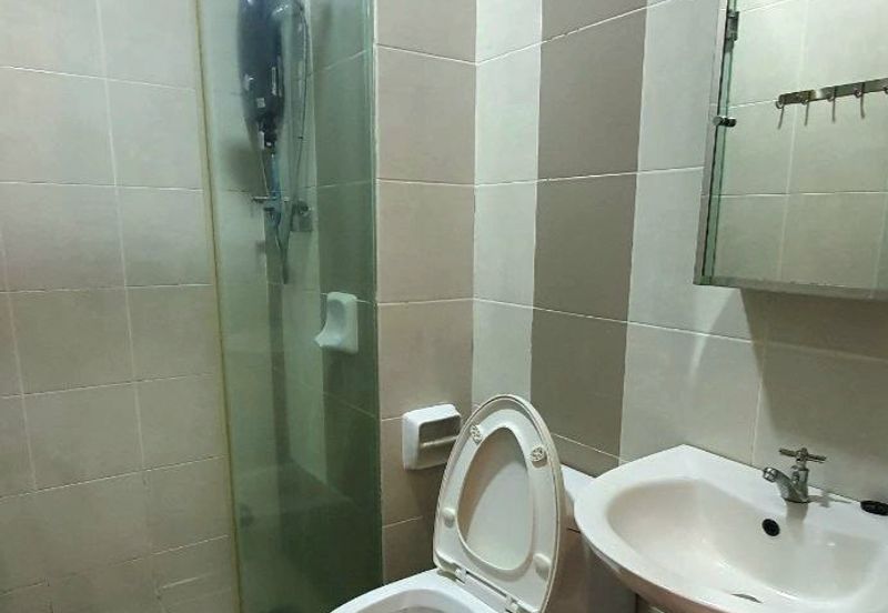 Upper East @ Tiger Lane