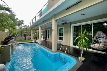Tambun Ipoh Uplands 1 Luxury Double Storey Semi-D Corner House With Beautiful Private Pool