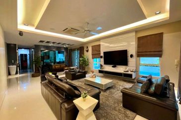 Tambun Ipoh Uplands 1 Luxury Double Storey Semi-D Corner House With Beautiful Private Pool