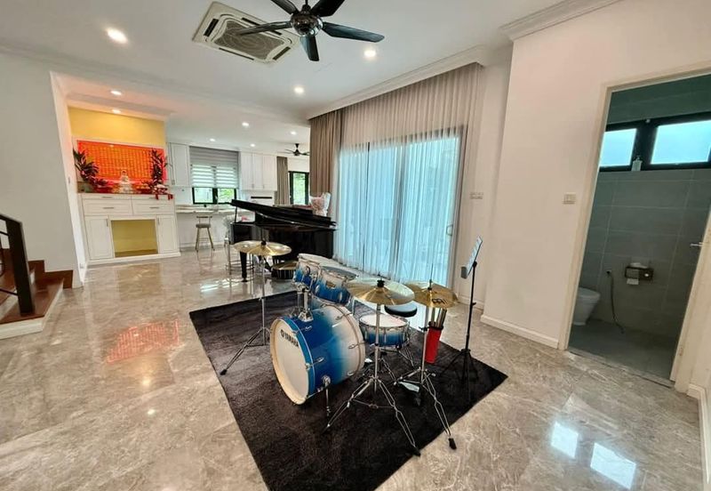 Tambun Ipoh Uplands Luxury 3 Storey Bungalow Corner House With Private Lift & Spacious Modern Design 