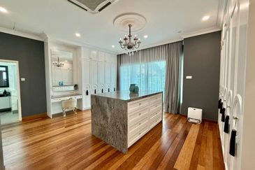 Tambun Ipoh Uplands Luxury 3 Storey Bungalow Corner House With Private Lift & Spacious Modern Design 