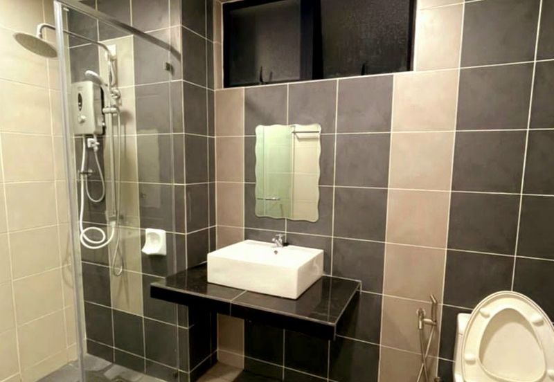 Upper East @ Tiger Lane