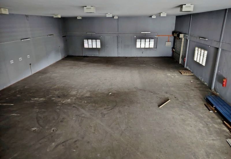 Kawasan Perindustrian Sri Rapat Prime Area Corner Factory High Ceiling Space Easy Toll Access