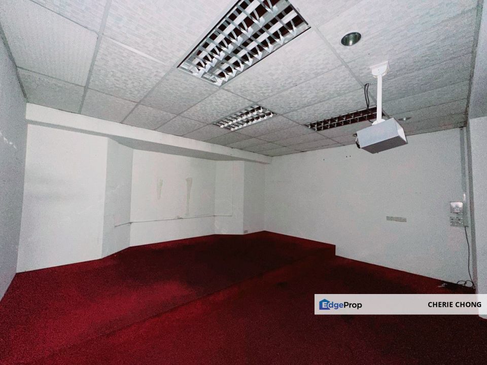 Near MH Hotel Ipoh Garden 2 Storey Shoplot Ground & 1st Floor , Perak, Ipoh