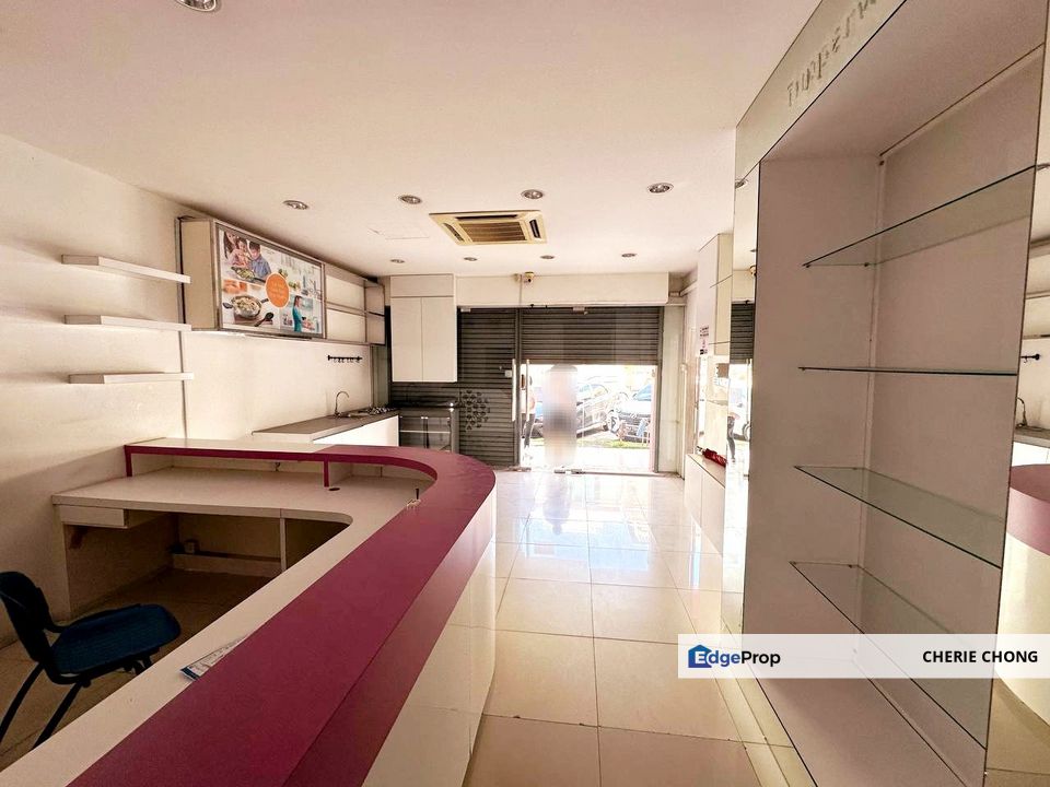 Near MH Hotel Ipoh Garden 2 Storey Shoplot Ground & 1st Floor , Perak, Ipoh